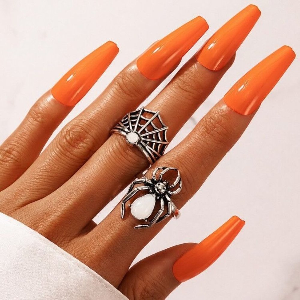 Goth Pearl Spiderweb Ring Set